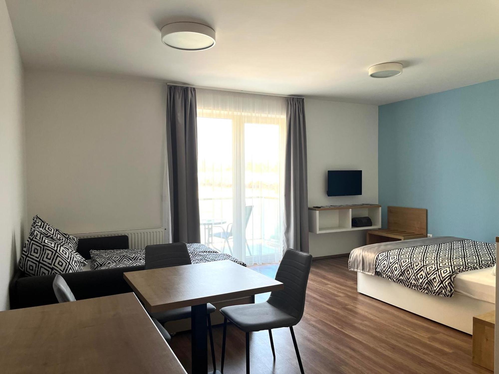 Berill Crystal Apartman Sárvár Exteriör bild